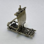 Антикварная серебряная миниатюра "Плот с парусом"